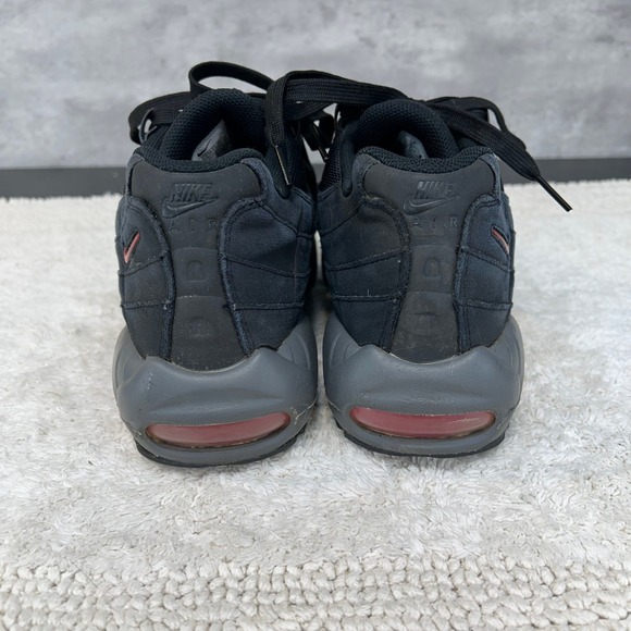 Nike Air Max 95 Black Grey Red Mens 9 Athletic Shoes Streetwear Sneakers main image 4